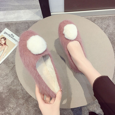 Χνουδωτά γυναικεία καθημερινά παπούτσια  με επίπεδη σόλα σε ροζ, άσπρο, μαύρο και μπεζ χρώμα