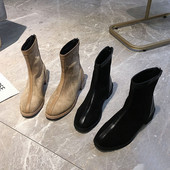 Cizme moderne de dama cu talpa plate in negru si bej