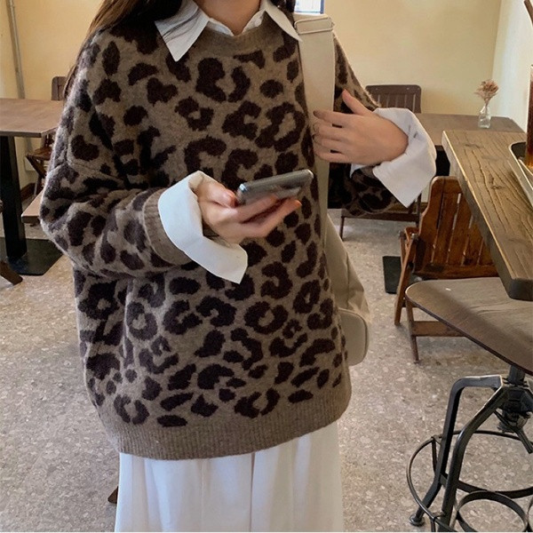 Long Wide Leopard Χειμερινό πουλόβερ σε γκρι και μπεζ χρώμα