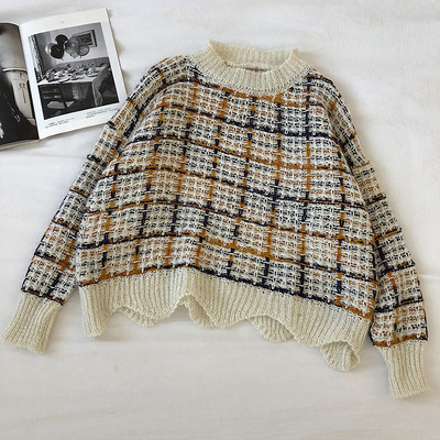 Női széles pulóver modell, hosszú ujjal és kerek nyakkivágással, három színben