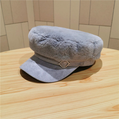 Γυναικείο χειμερινό χνουδωτό καπέλο  με γείσο και καφέ, μπεζ, μπλε, μαύρο και ροζ χρώμα