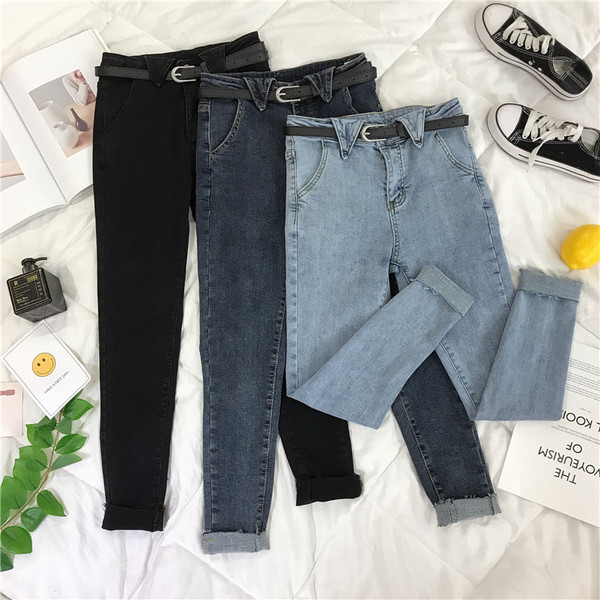 Női farmer övvel és zsebekkel Karcsú modell három színben