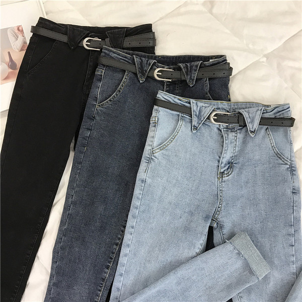 Női farmer övvel és zsebekkel Karcsú modell három színben