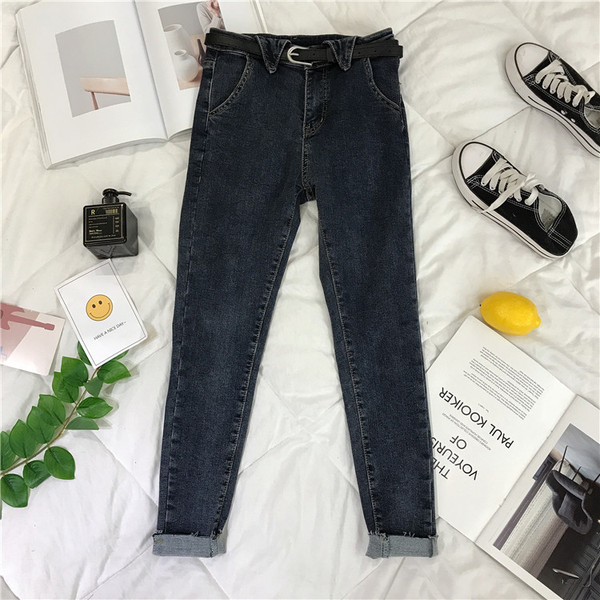 Női farmer övvel és zsebekkel Karcsú modell három színben