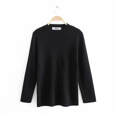 Vékony kötésből készült női pulóver bézs, fekete, sárga és kék színekben