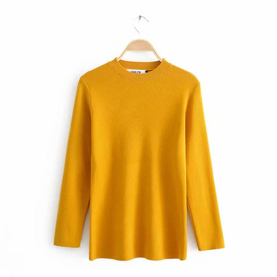 Vékony kötésből készült női pulóver bézs, fekete, sárga és kék színekben