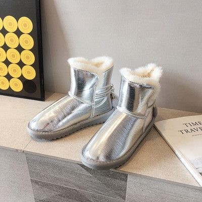 Γυναικείες χειμωνιάτικες μπότες με μαλακή επένδυση και φερμουάρ σε λευκό, μαύρο και μπεζ χρώμα