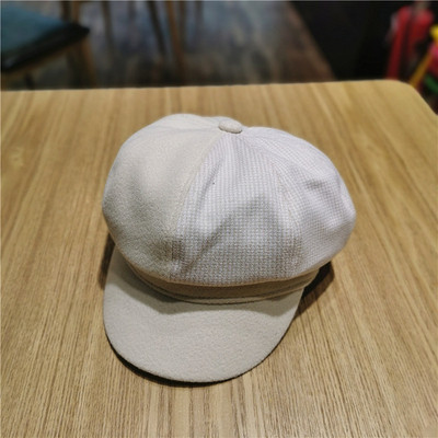 Γυναικείο χειμερινό  καπέλο με γείσο σε μπεζ, ροζ, κίτρινο και μαύρο χρώμα 