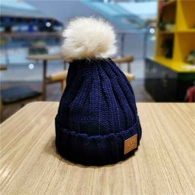 Pălărie de iarnă pentru femei cu căptușeală moale și puf în roz, negru, roz, roșu, gri, alb, bej