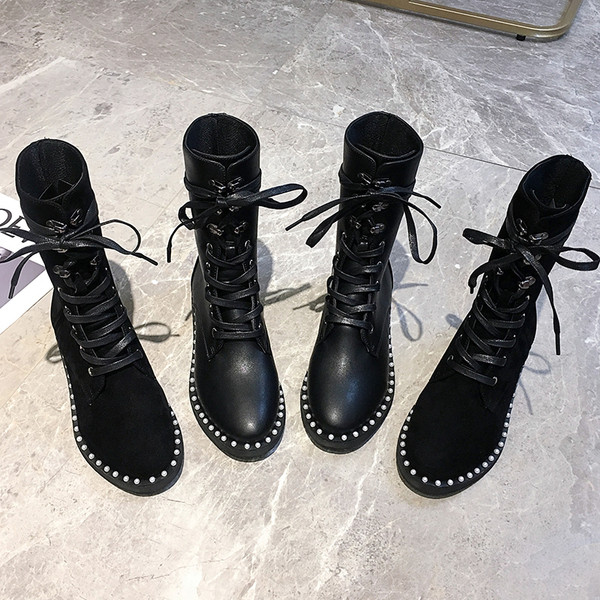 Cizme moderne de dama de culoare neagra - doua modele potrivite pentru iarna