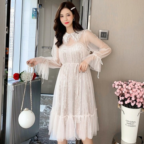 Rochie lunga de dama din tul si dantela stil retro in alb si roz