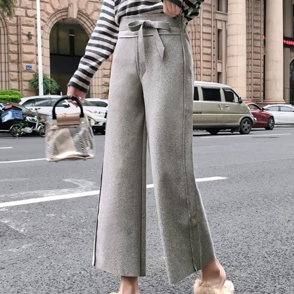 Pantaloni casual de dama din lana cu legaturi in talie in gri si bej
