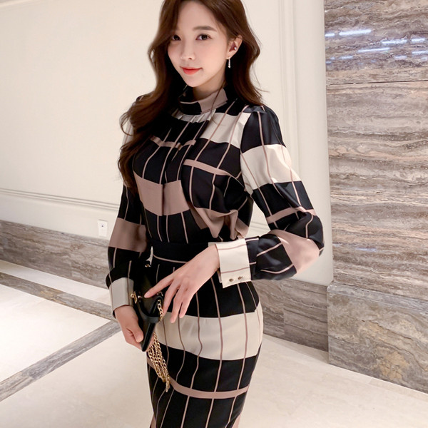 Set elegant pentru femei din două părți în model negru și color