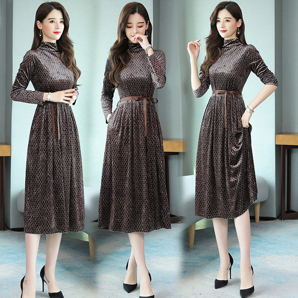 Rochie de dama lunga din catifea roz si maro cu maneci lungi