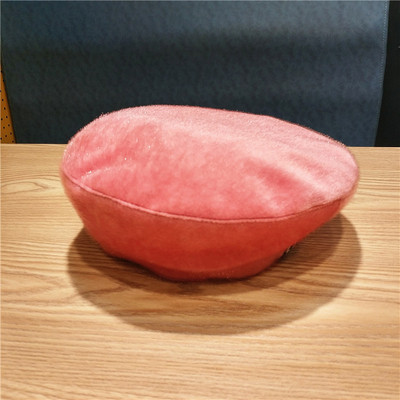 Női plüss sapka retro stílusban fekete, lila, barna és rózsaszín színekben