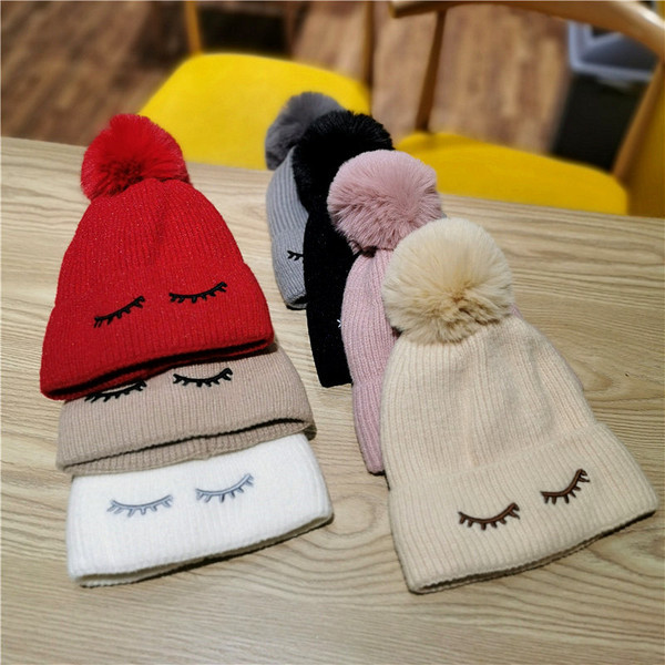 Pălărie de iarnă pentru femei cu căptușeală moale și puf în alb, bej, roz, roșu, negru și maro