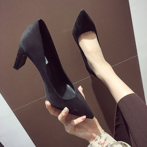 Κομψά γυναικεία παπούτσια με ψηλό τακούνι  σε μπλε, μαύρο και μπεζ χρώμα