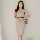 Rochie moderna de dama cu curea in talie si decolteu spitz