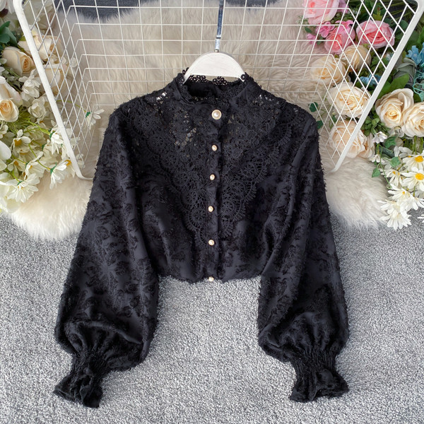 Női csipke ing széles ujjú bézs és fekete színben