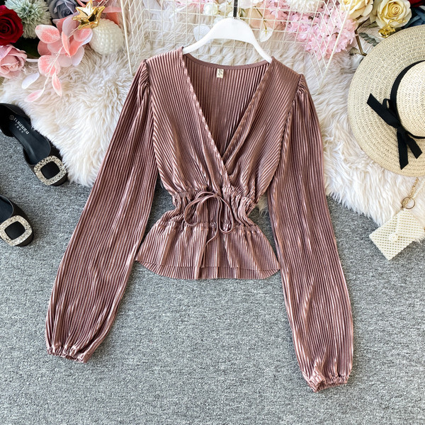 Modern női ing spitz nyakkivágással és nyakkendővel, négy színben