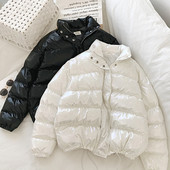 Női alkalmi kabát széles modell fehér és fekete színben