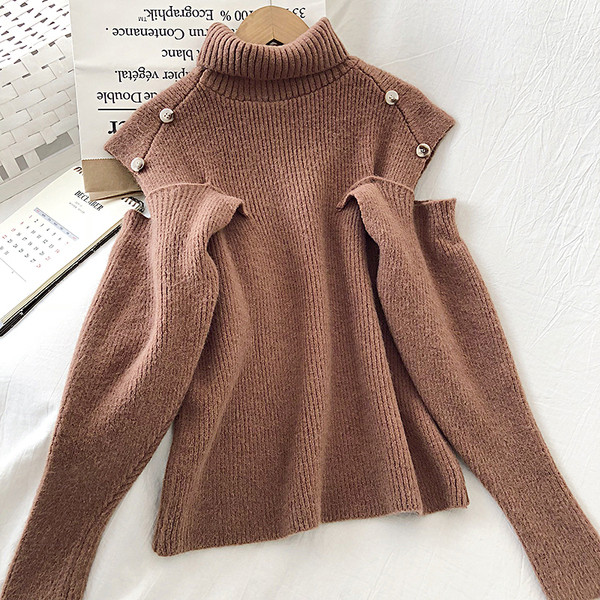 Modern női pulóver három színben, gombokkal és csupasz vállakkal