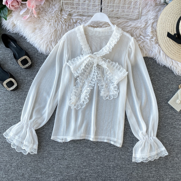 Stílusos női sifon ing csipkével és szalaggal, fekete, fehér, rózsaszín és bézs színben