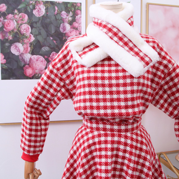 Új modell kockás női pulóver, sál és tweed szoknya szett piros és fekete színben