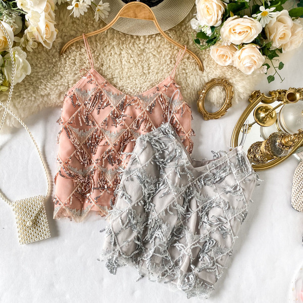 Stílusos női felső, flitterekkel és vékony pántokkal rózsaszín, fekete, barna és szürke színben