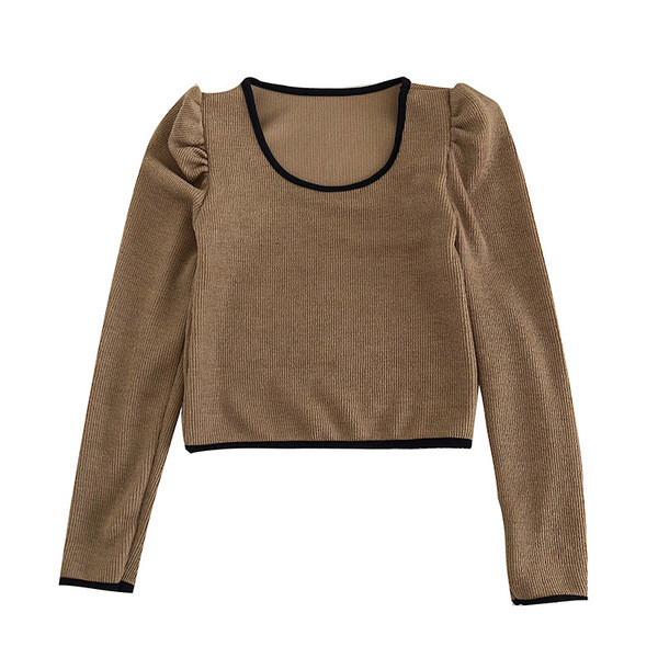 Σύντομη γυναικεία μπλούζα Λεπτό μοντέλο σε τέσσερα χρώματα με στρογγυλή λαιμόκοψη