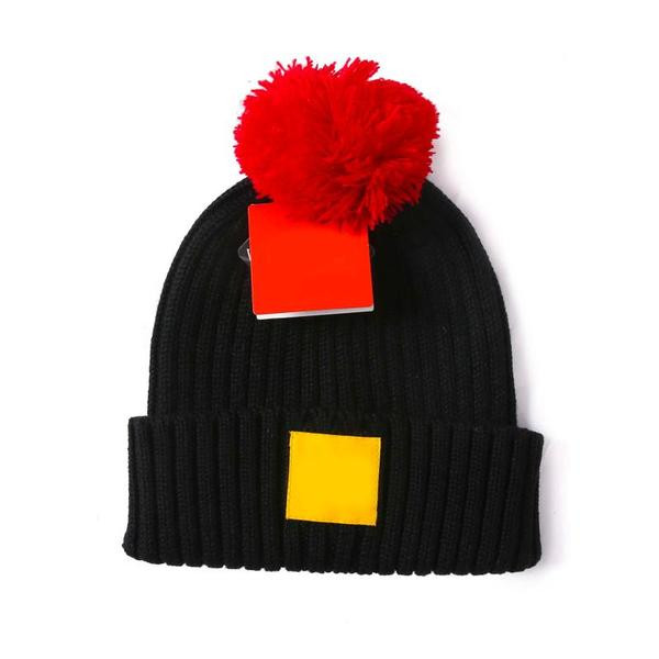 Παιδικό  πλεκτό καπέλο με χνούδι σε γκρι, ροζ και μαύρο χρώμα