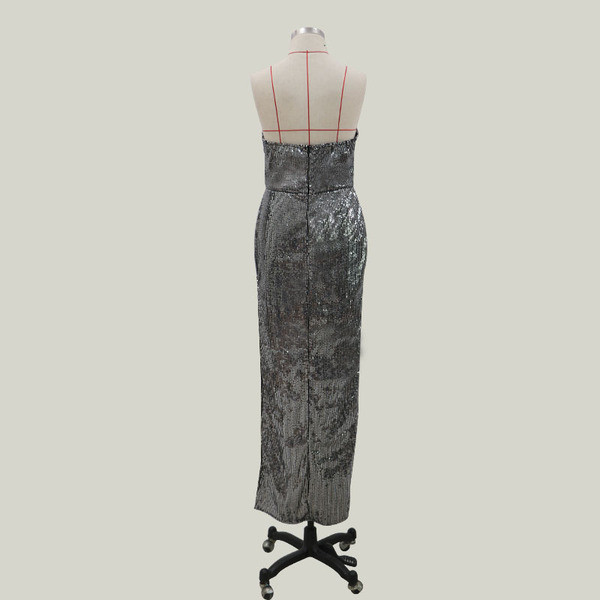 Model NOU rochie lunga eleganta cu fanta si paiete de culoare argintie