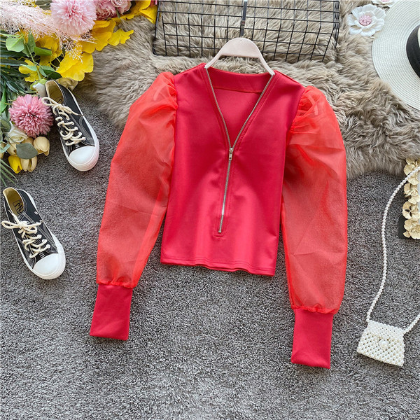 Κομψό γυναικείο πουκάμισο με μανίκια από τούλι και  με φερμουάρ σε κόκκινο, λευκό και μαύρο χρώμα