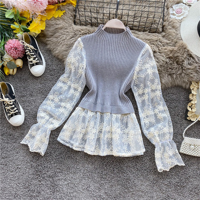 Új modell női pulóver magas gallérral és csipkeujjakkal barna, szürke és fekete színben