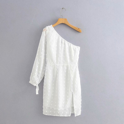 Μοντέρνο γυναικείο σιφόν μακρυμάνικο φόρεμα σε λευκό χρώμα