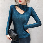 Bluză de damă strălucitoare în patru culori, cu mâneci lungi și guler semiînalt