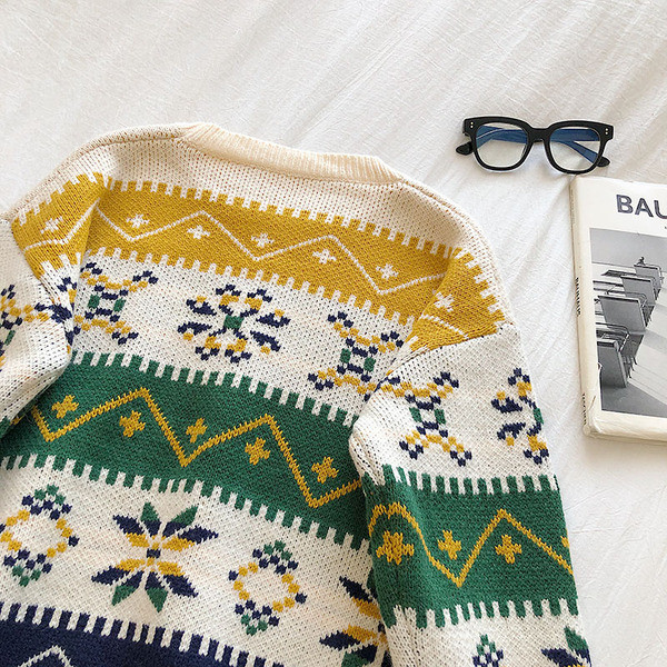 Γυναικείο Χριστούγεννιάτικο πουλόβερ φαρδύ μοντέλο  σε τρία χρώματα με ωοειδές λαιμόκοψη