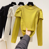 Μοντέρνο γυναικείο πουλόβερ με κολάρο και μακρύ μανίκι σε πράσινο, μπεζ και μαύρο χρώμα