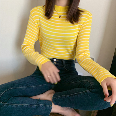 Ριγέ γυναικείο πουλόβερ  σε πέντε χρώματα με χαμηλό κολάρο και μακρύ μανίκι