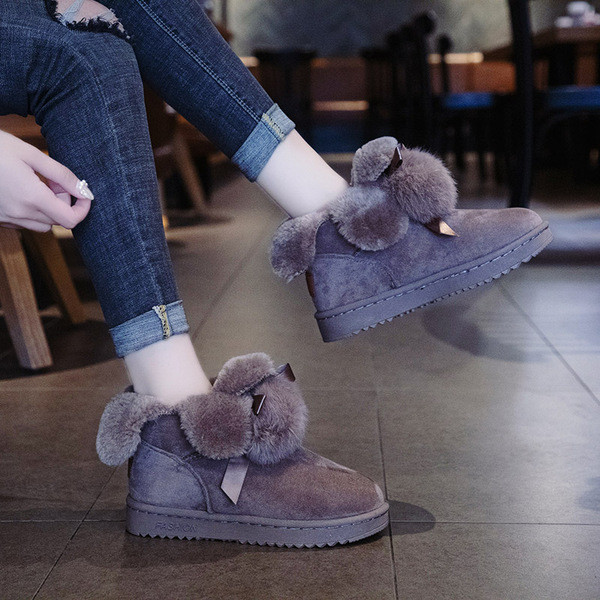 ÚJ női csizma modell puha béléssel és fekete, szürke és lila fűzővel