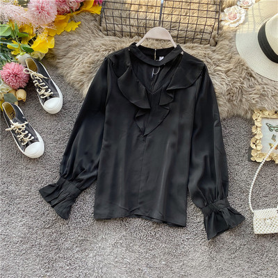 Cămașă modernă de damă cu bucle și decolteu oval în diferite culori