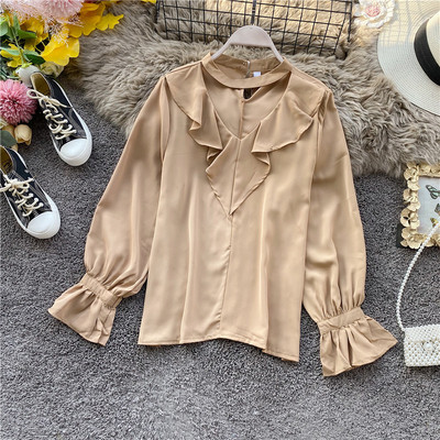 Cămașă modernă de damă cu bucle și decolteu oval în diferite culori