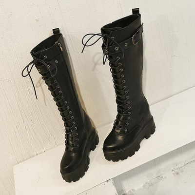 ΝΕΟ μοντέλο μοντέρνες γυναικείες μπότες με κορδόνια και πόρπη σε μπεζ και μαύρο χρώμα