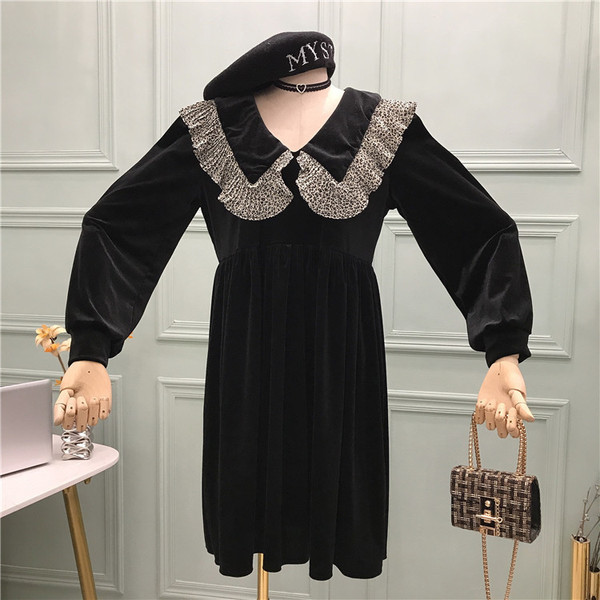 Γυναικείο φόρεμα βελούδο με μακρύ μανίκι  σε καφέ και μαύροχρώμα