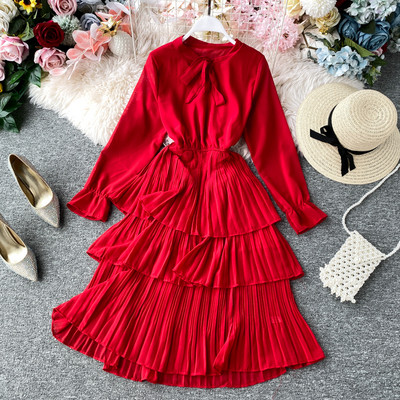 Κομψό γυναικείο φόρεμα με κορδέλα και μακρύ μανίκι σε λευκό, μαύρο, κόκκινο και μπλε χρώμα