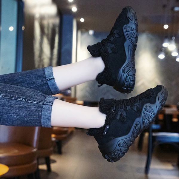 Adidasi moderni de iarna de dama din piele intoarsa ecologica si puf in roz, gri si negru