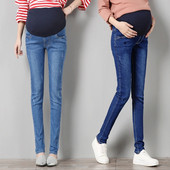 Casual γυναικεία τζιν κυρίες σε ανοιχτό και σκούρο μπλεχρώμα