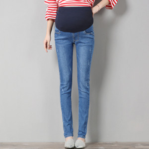 Casual γυναικεία τζιν κυρίες σε ανοιχτό και σκούρο μπλεχρώμα