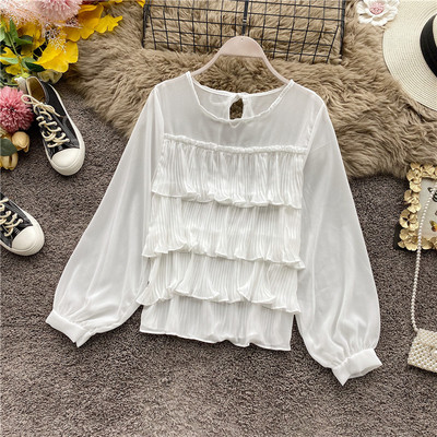 Μοντέρνο γυναικείο πουκάμισο σε διάφορα χρώματα με βολάν και οβάλ ντεκολτέ