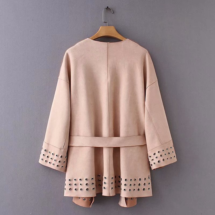 Modern női tavaszi-őszi kabát öko velúrból fém elemekkel és rózsaszín övvel